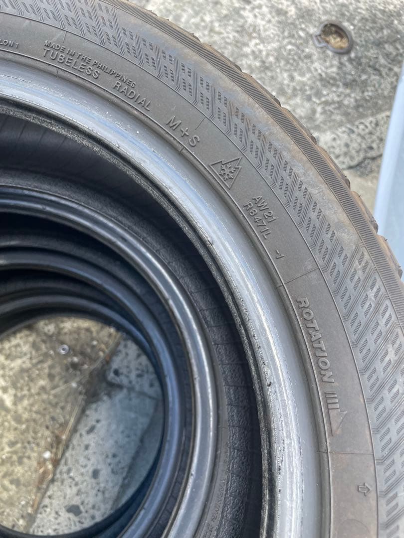 オールシーズンタイヤ ヨコハマBluEarth 4SAW21 165/55R15