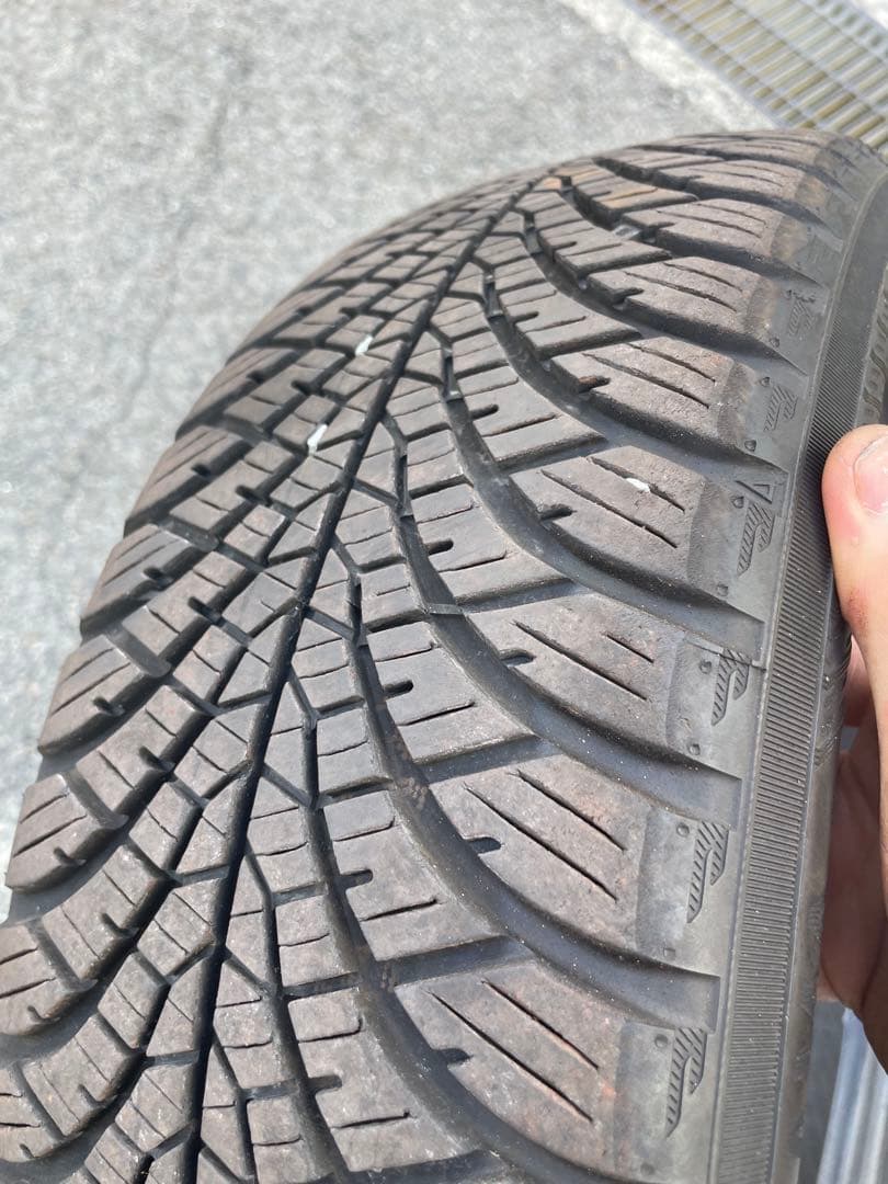 オールシーズンタイヤ ヨコハマBluEarth 4SAW21 165/55R15
