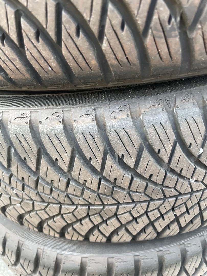 オールシーズンタイヤ ヨコハマBluEarth 4SAW21 165/55R15