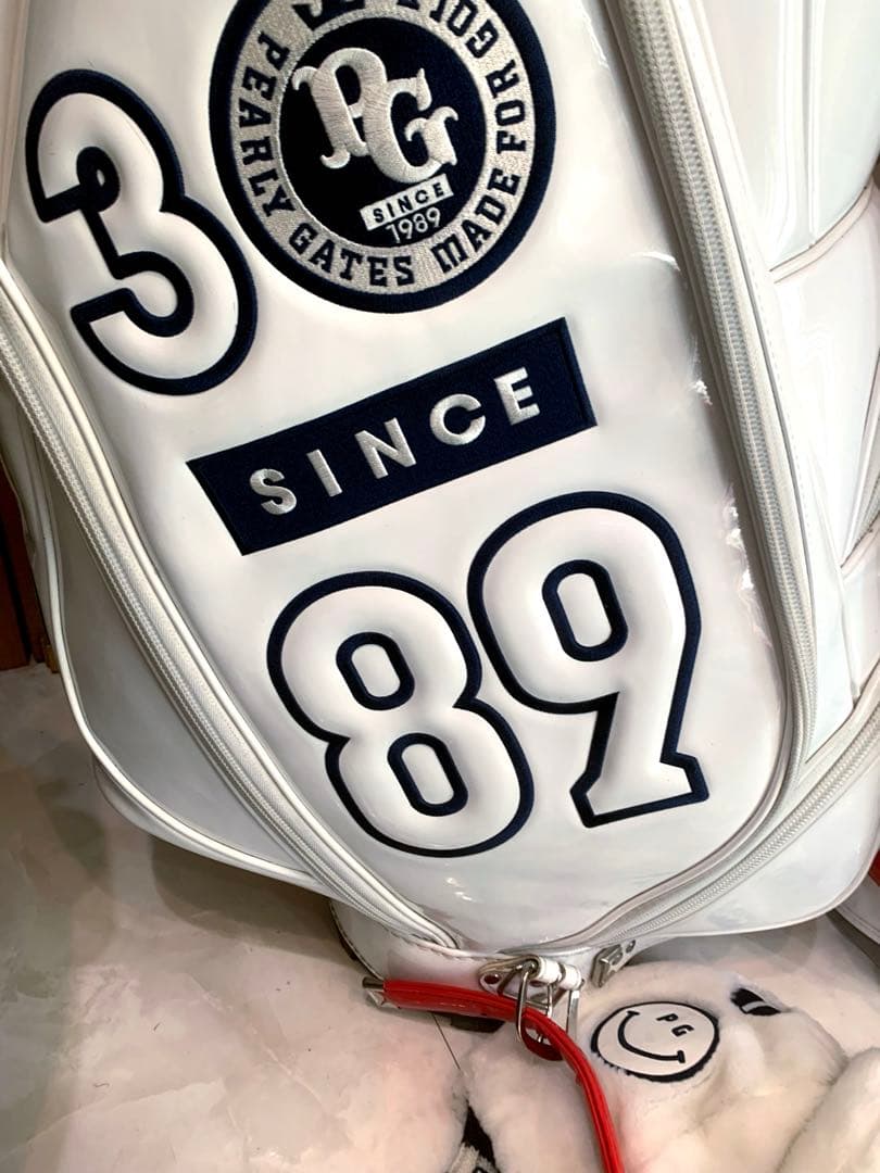 良品　正規品　パーリーゲイツ　キャディバッグ　ヘッドカバーセット　ユニセックス