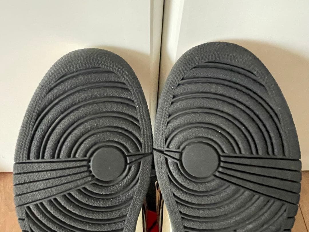 Nike Air Jordan 1 RETRO High ルーキーオブザイヤー