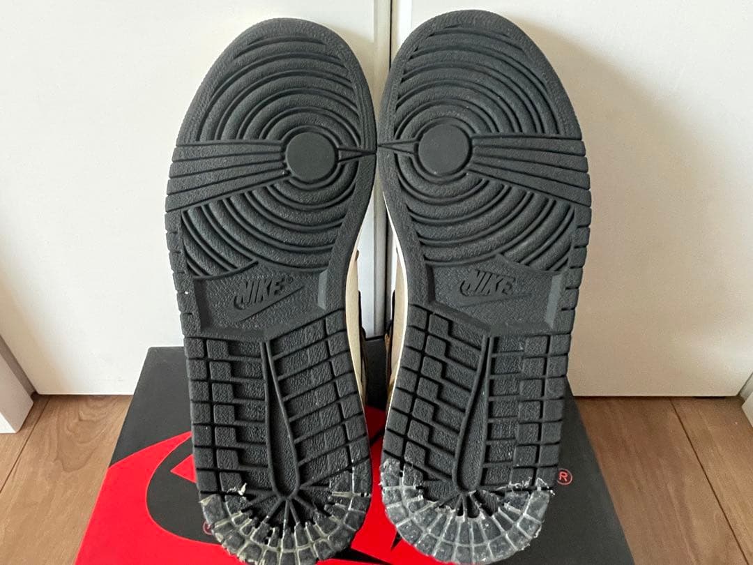 Nike Air Jordan 1 RETRO High ルーキーオブザイヤー