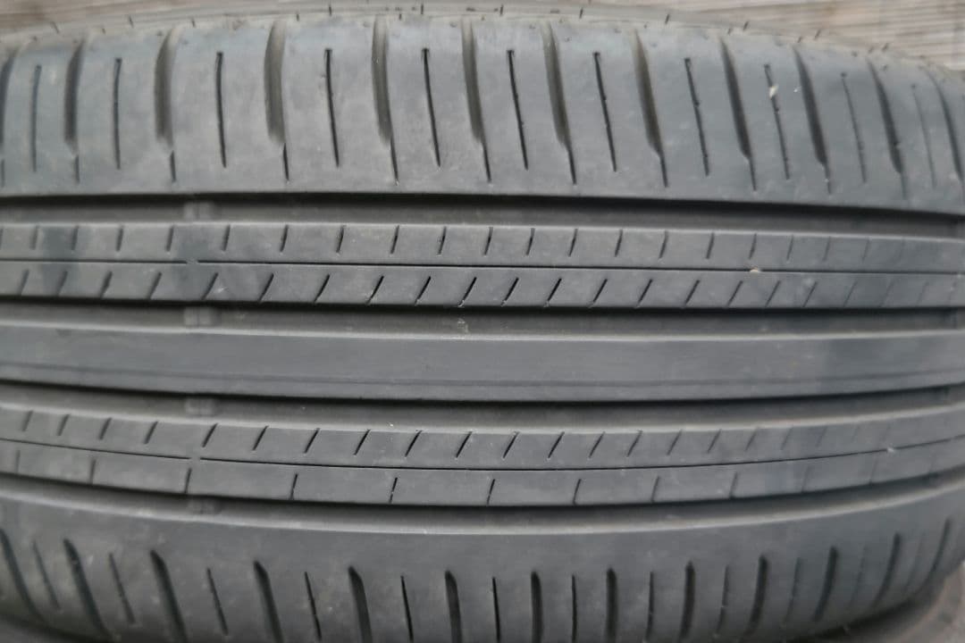 215/50R18　ダンロップ エナセーブEC300+　タイヤのみ4本セット