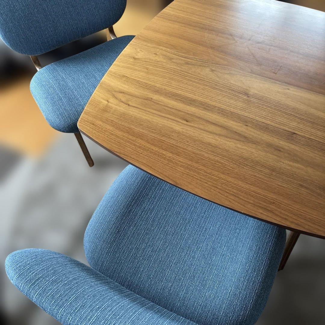 【東京都北区引取り限定】ニトリ ダイニングテーブル&イス　3点セット