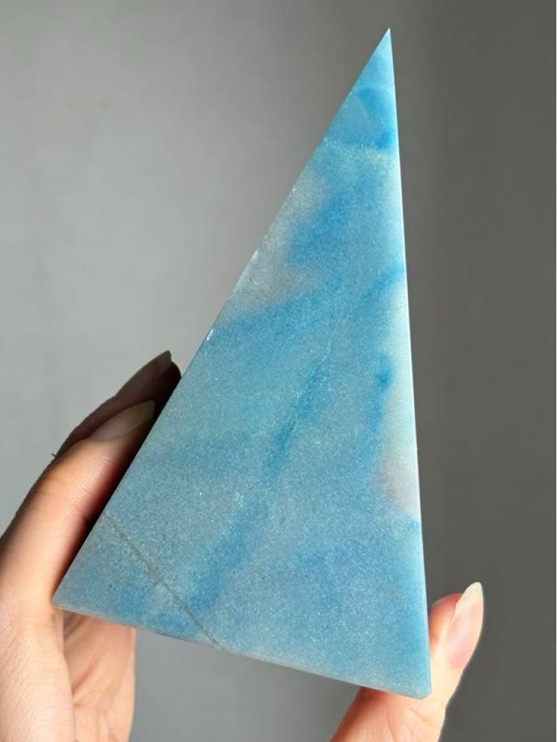 高品質　トロレアイト　BIG ピラミッド　天然石