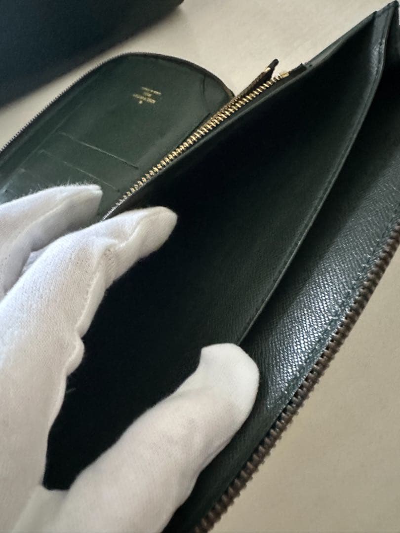 Louis Vuitton ダークグリーン レザー 長財布