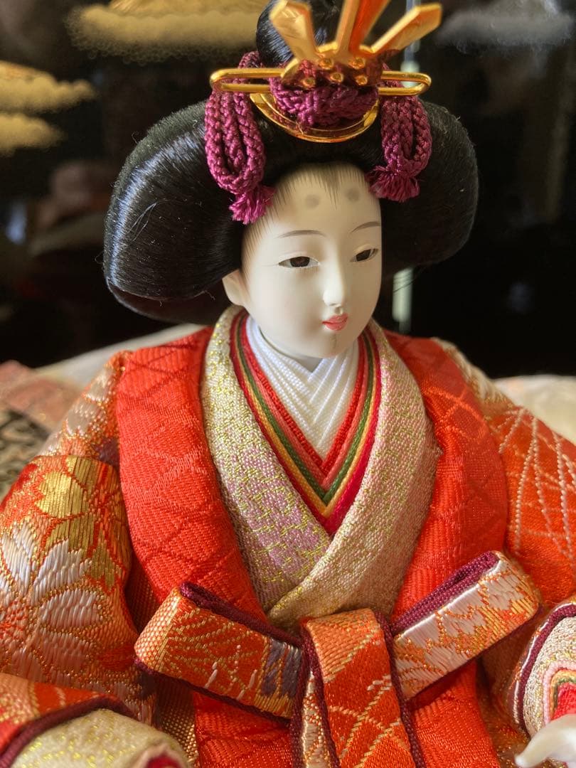 おまけタペストリー付◆雛人形◆お雛様 【親王飾り】 落ち着いた漆塗りの台座