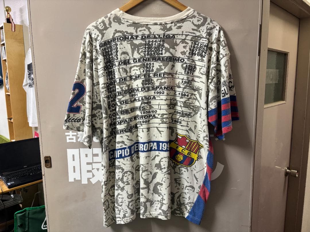 FCバルセロナ公式記念Tシャツ(歴代タイトルプリント) 94s