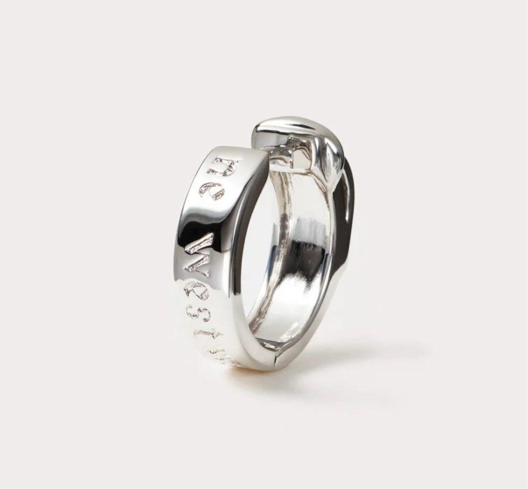 Vivienne Westwood シングルフープピアス