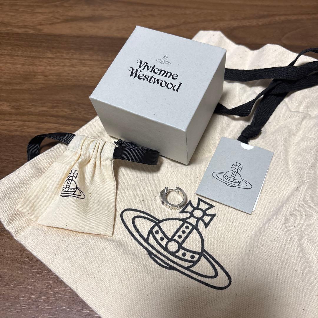Vivienne Westwood シングルフープピアス