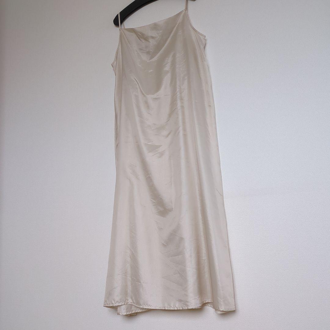 【ADORE】ピンタックバンドカラーワンピースМサイズ