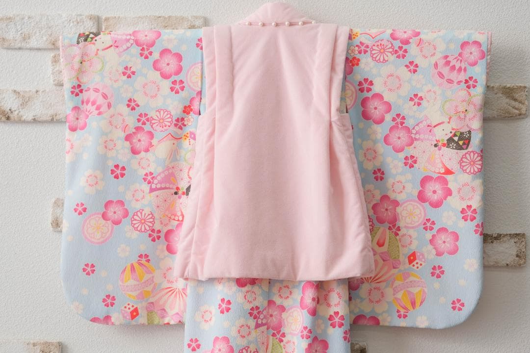 ３歳　七五三　花柄着物 ピンク水色