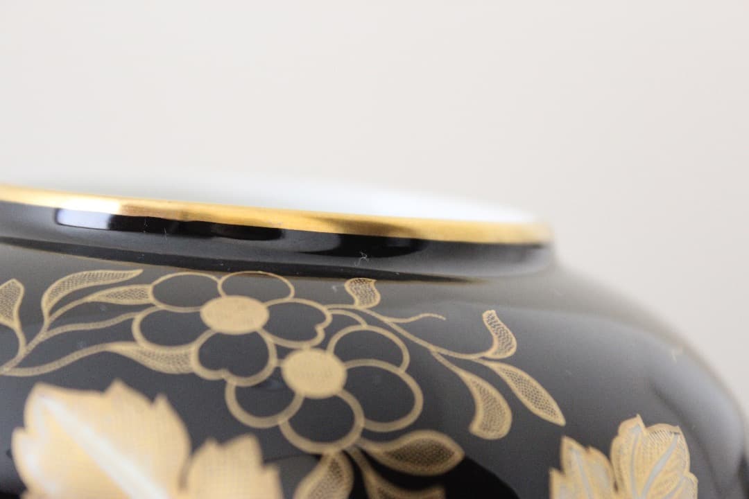 WEDG WOOD　トンキン　ブラック　ジンジャージャー・ポット　希少・廃盤