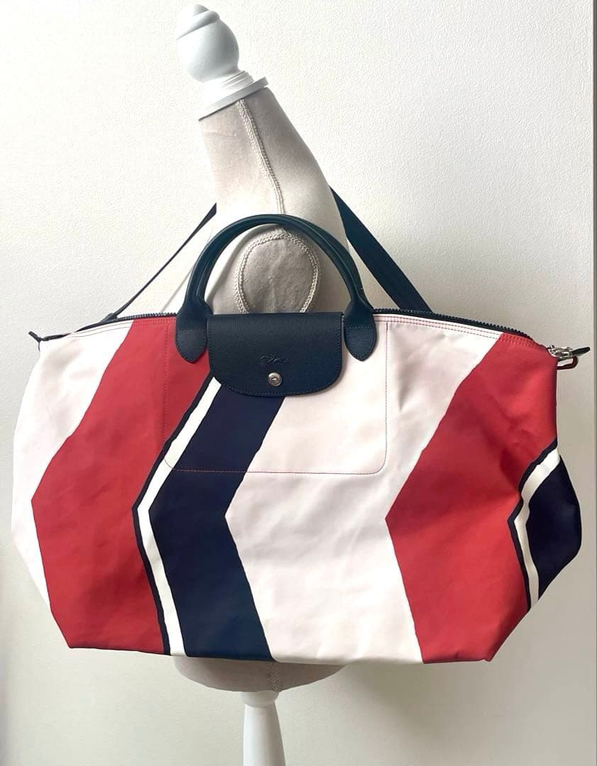 ★LONGCHAMPロンシャン★ 　　　　　「ル プリアージュ」未使用品