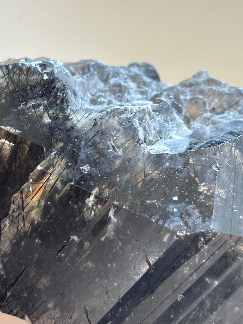 15万円⇒7万円切 美品 完璧 赤字 732g ブルーザギマウンテンクォーツ