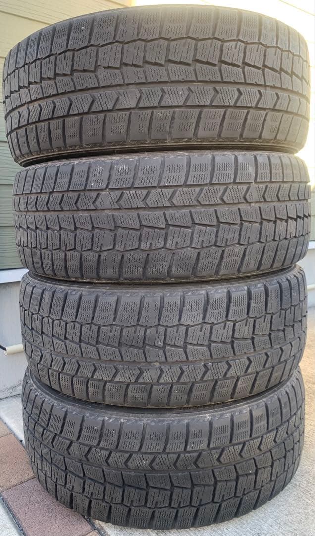 215/45R17 ダンロップ WM02 スタッドレス 中古4本セット