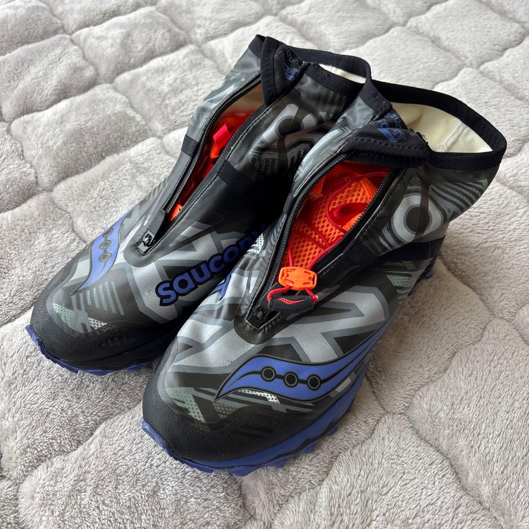 サッカニー Saucony RAZOR+　USA8.5　26.5cm