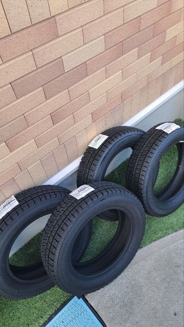 スタッドレスタイヤ　ブリジストン