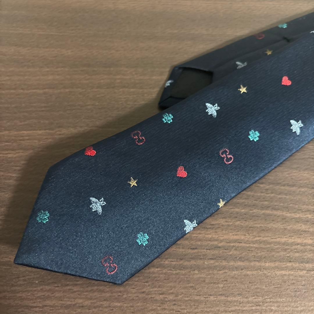 GUCCI ネクタイ　bee