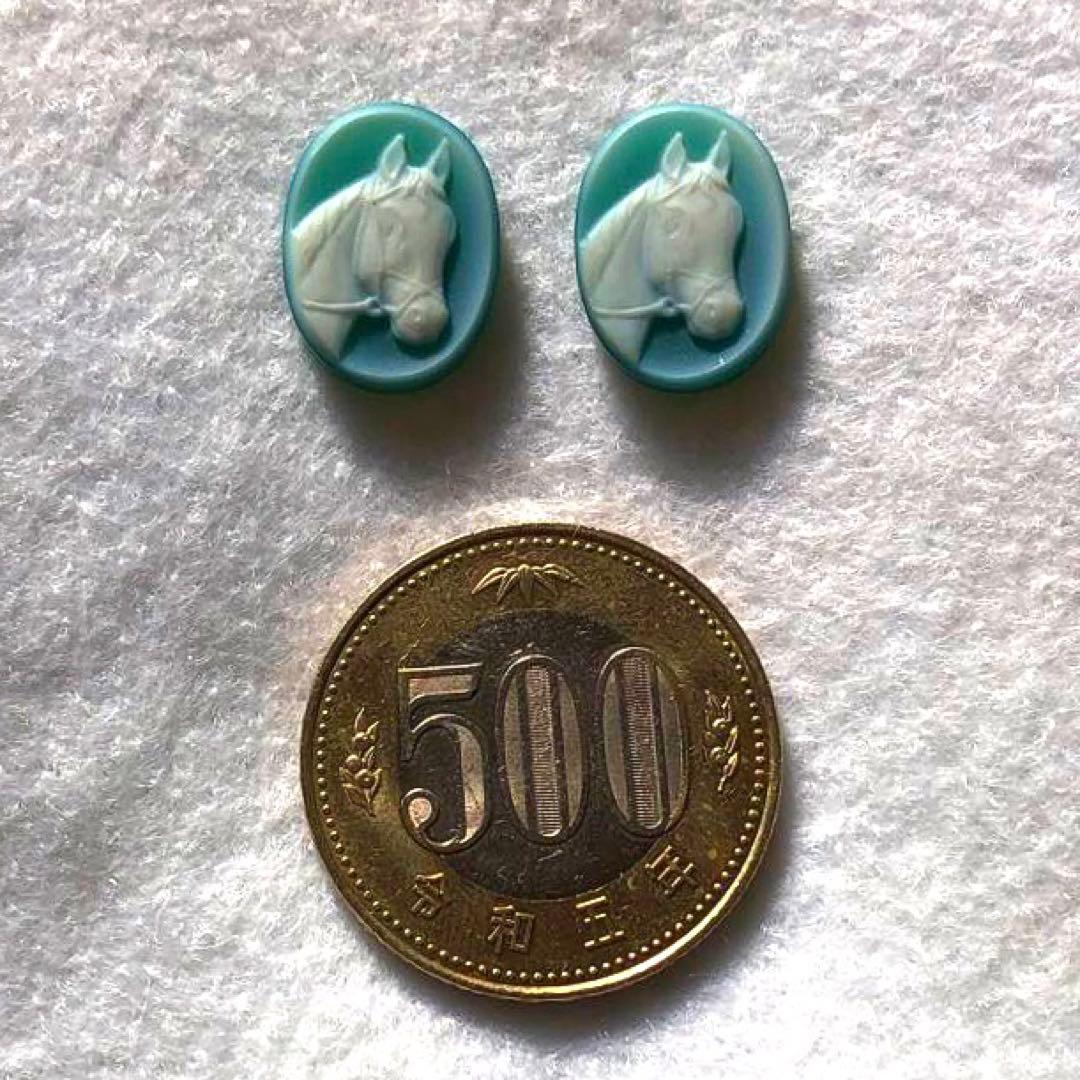 馬のモチーフカメオ