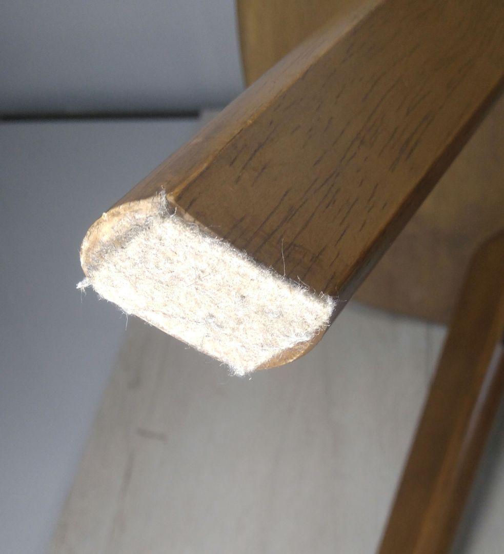 ブラウン木製アームチェア ダイニングチェア 回転式 幅広