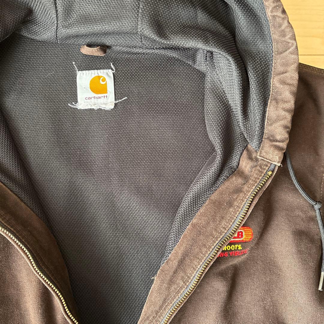 Carhartt ダークブラウン アクティブジャケット