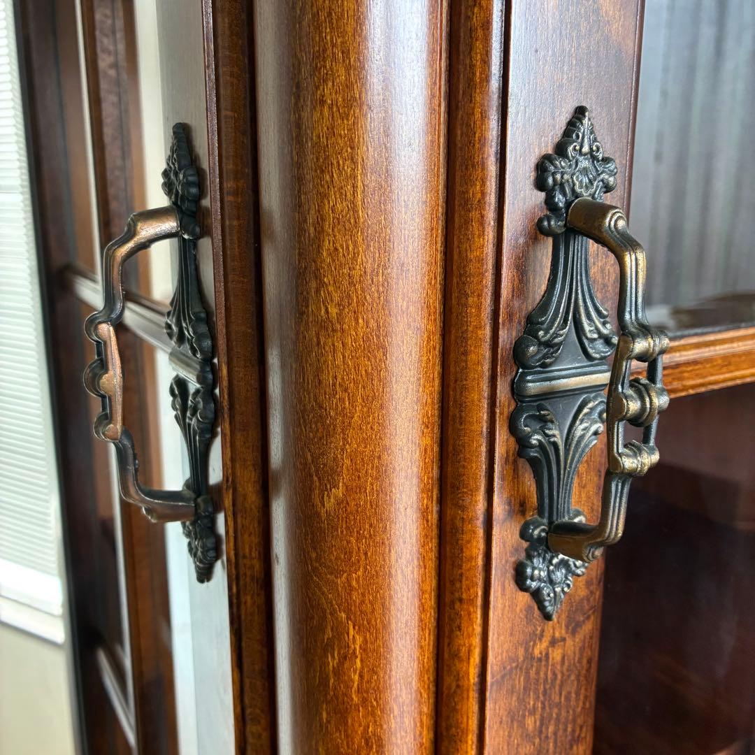 希少　オールドカリモク　コロニアル　キュリオケース　食器棚　コーナーキャビネット