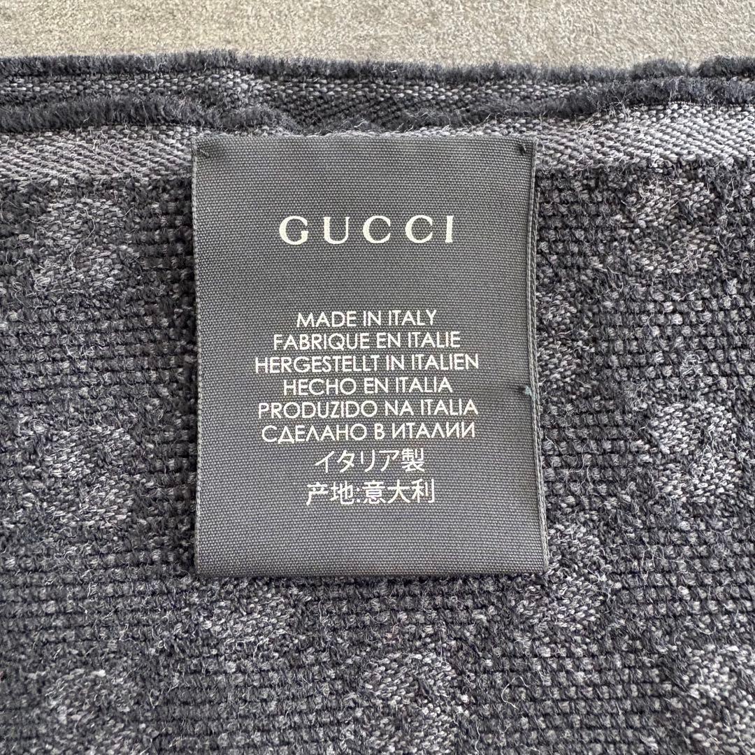 GUCCI グレー ストライプマフラー