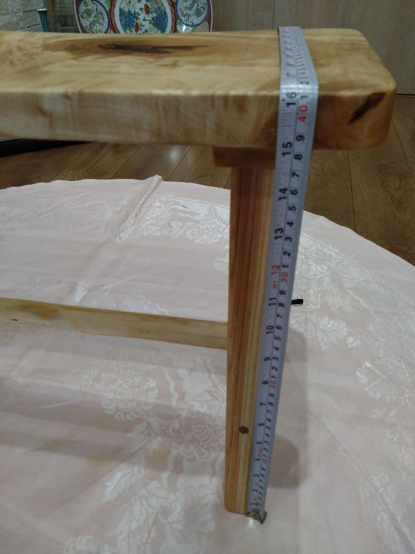 楠（くす）のベンチ86　いい楠の一枚板で杢目が大変綺麗　重さも3.6kgと軽量❕