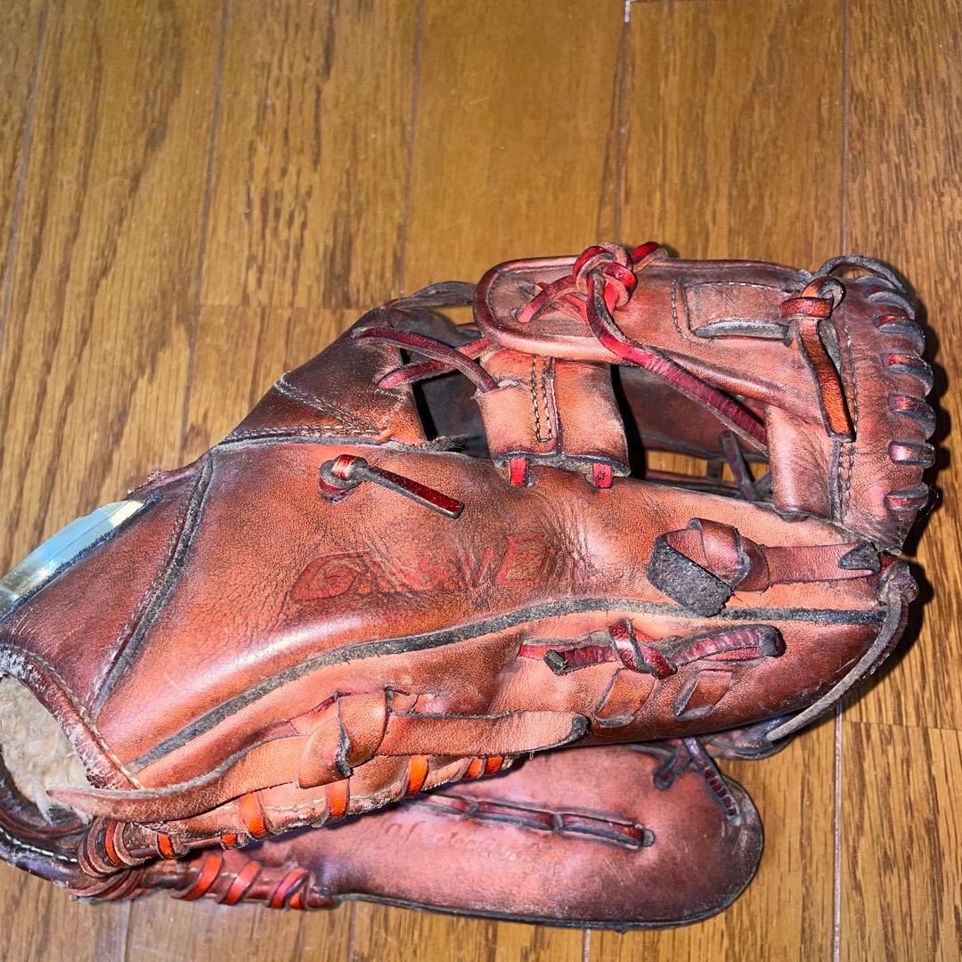 ミズノ　硬式内野用グローブ