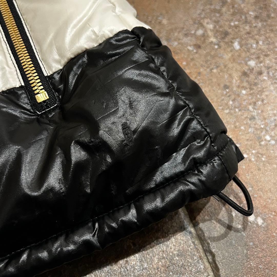 Dance With Dragon 4WAYダウンジャケット 白×黒 ボーダー