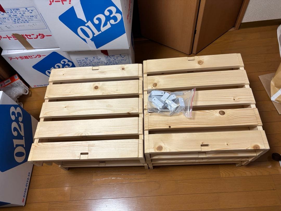 【ベルメゾン】パレット風ベッド　8枚（金具付き）すのこシングル