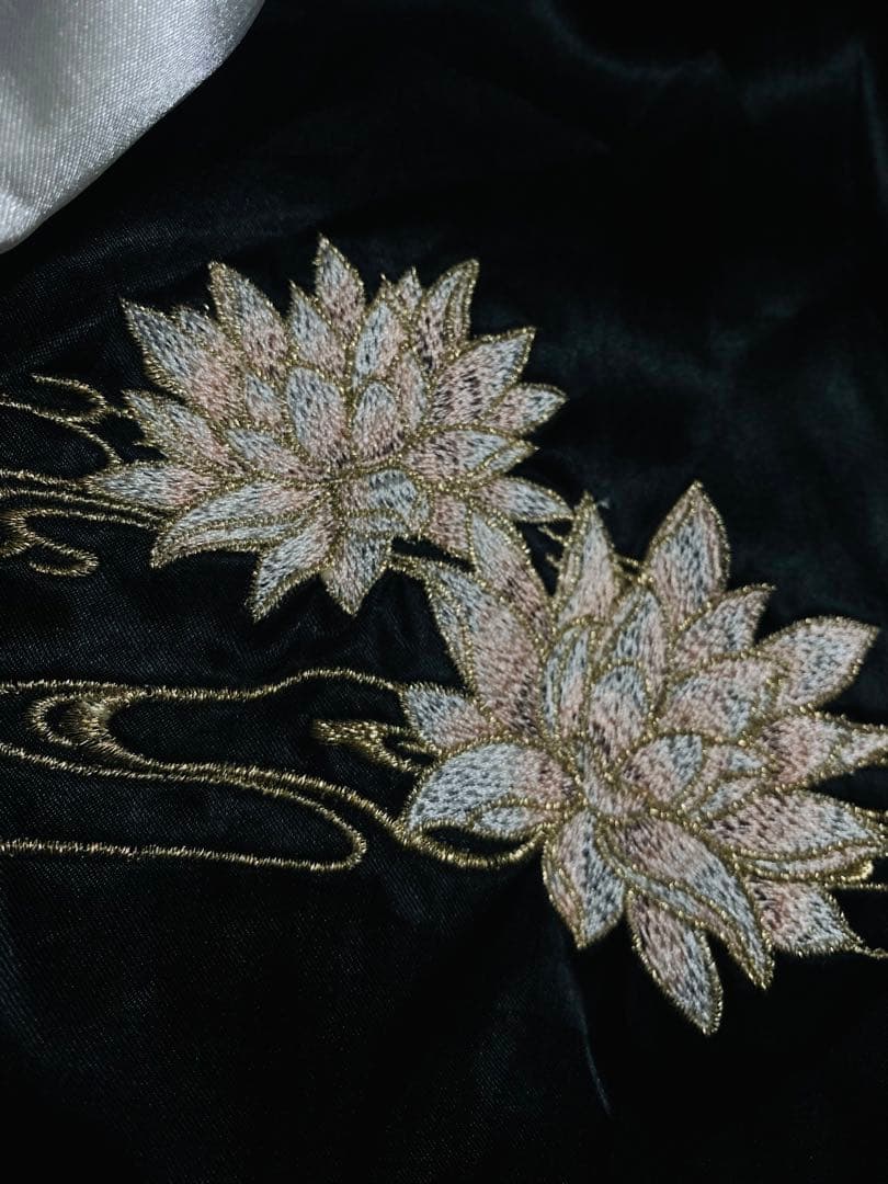 RETRIBUTION 日本芸者　スカジャン　限定版　サテン 2面使う