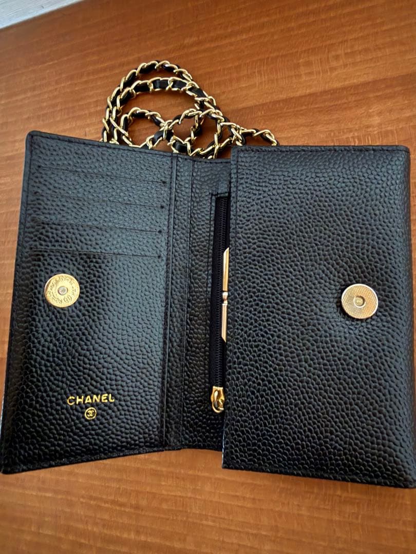 キャビアスキンレザーショルダーウォレット⭐︎本日限定価格