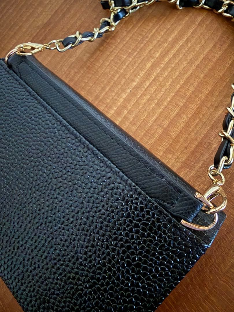キャビアスキンレザーショルダーウォレット⭐︎本日限定価格