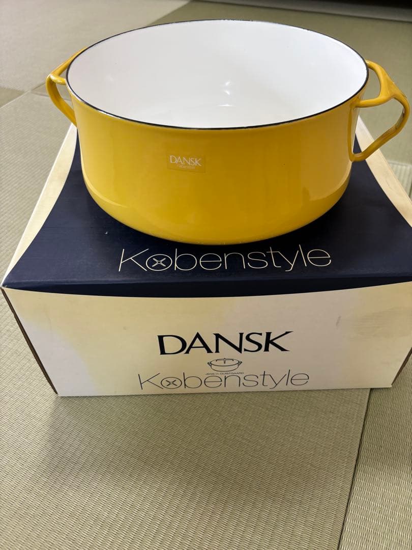 【新品未使用】DANSK ホーロー鍋 23cm 4Qt