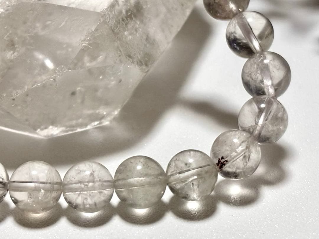 究極品質　ヒマラヤ最奥地の神宿る聖石　幻のマニハールスモーキーエレスチャル