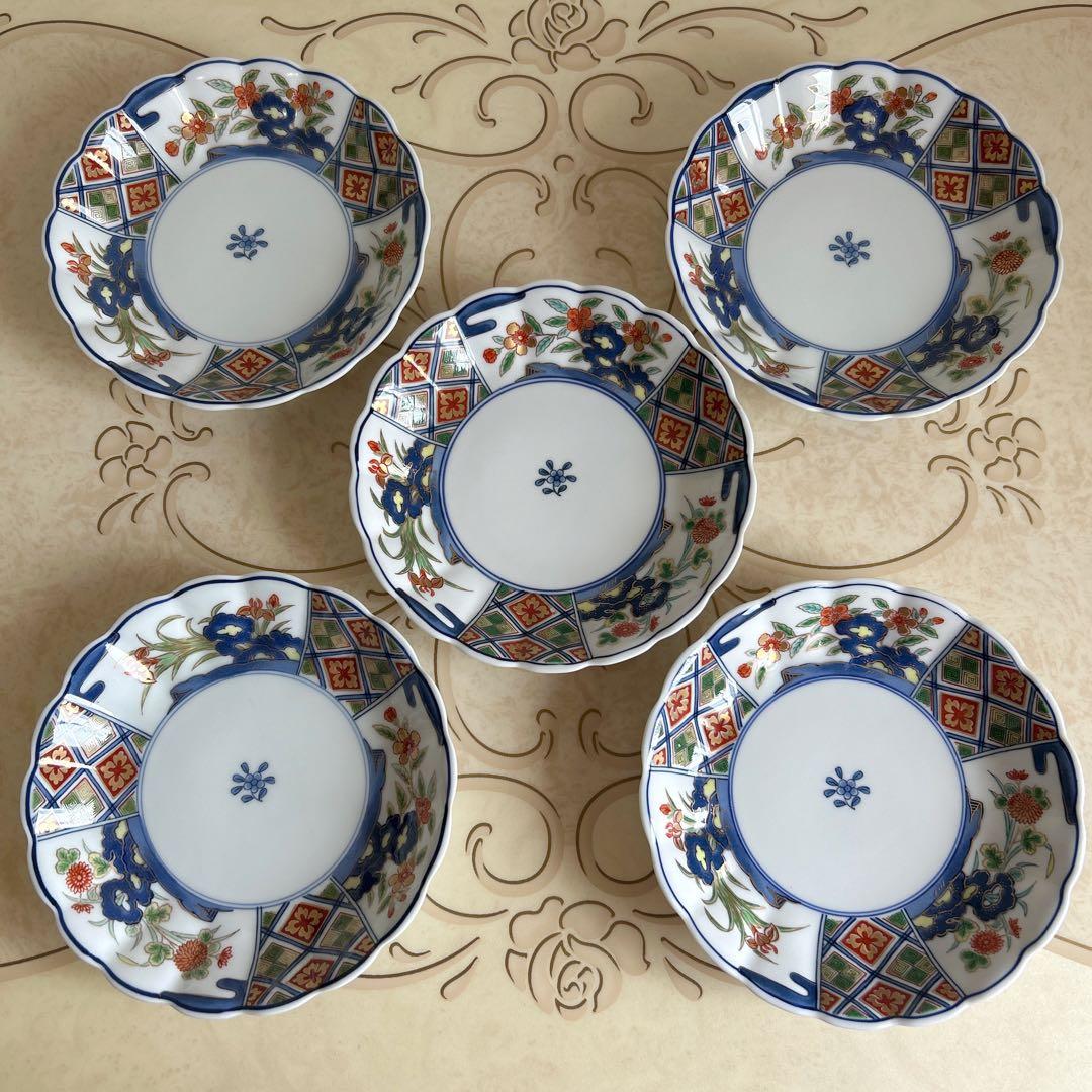 有田焼　其泉窯　金彩古伊万里　中皿揃　５枚セット　輪花皿　菊割皿　色絵　和皿