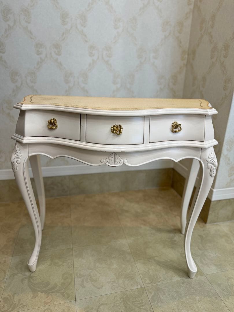 ヨーロピアン調家具　4点セット