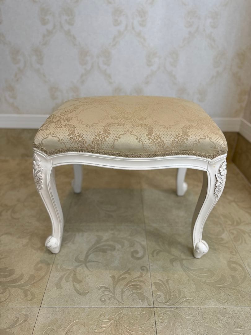 ヨーロピアン調家具　4点セット