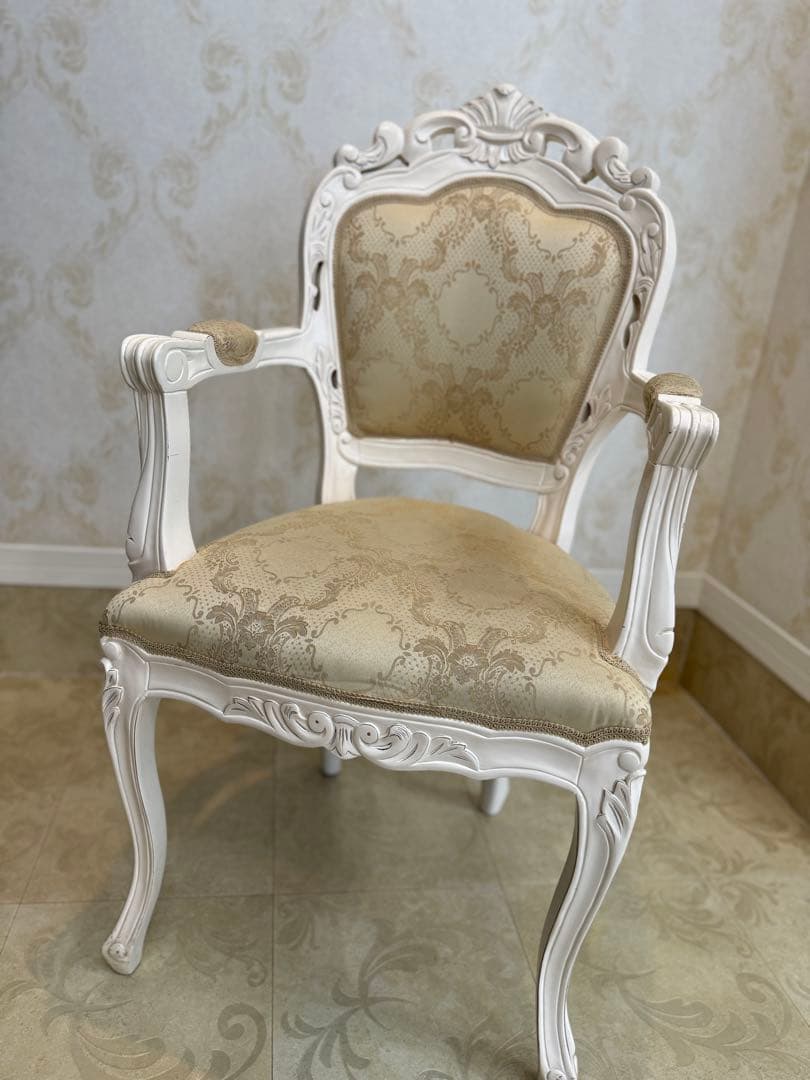 ヨーロピアン調家具　4点セット