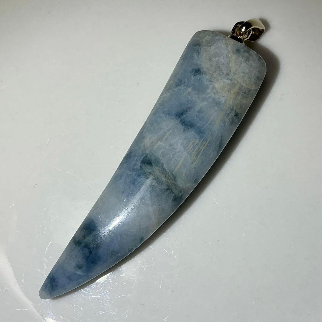 糸魚川翡翠　コン沢　ネックレストップ（103）