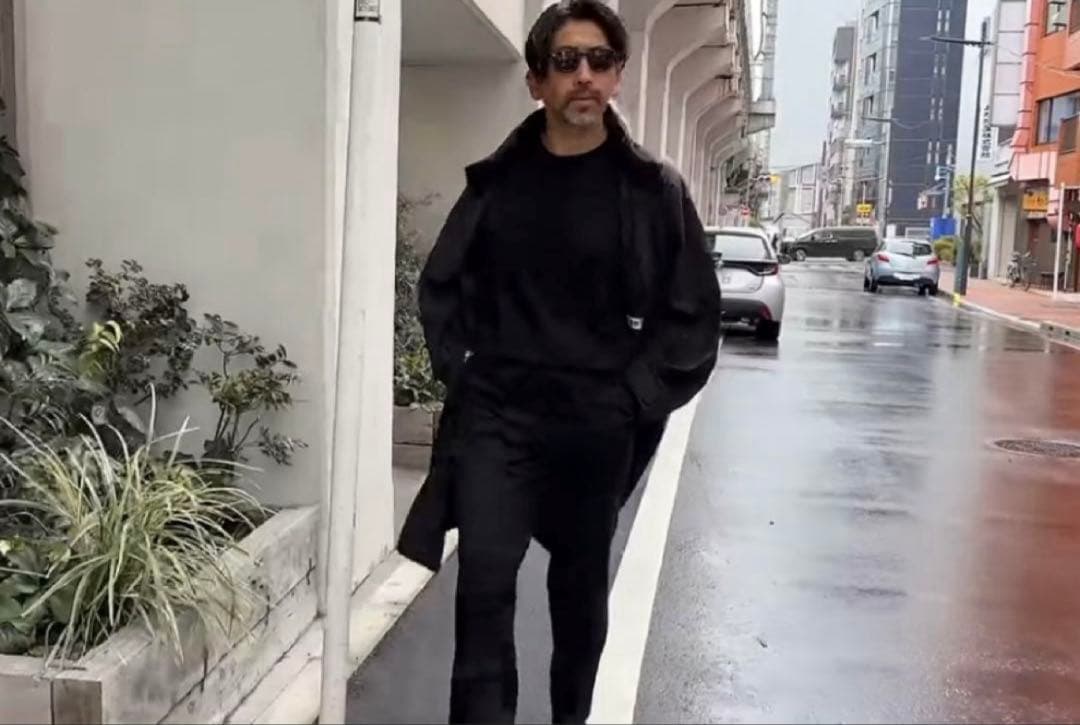 1回着用 美品 ユニクロ U ライトウェイトコート ブラック XXL