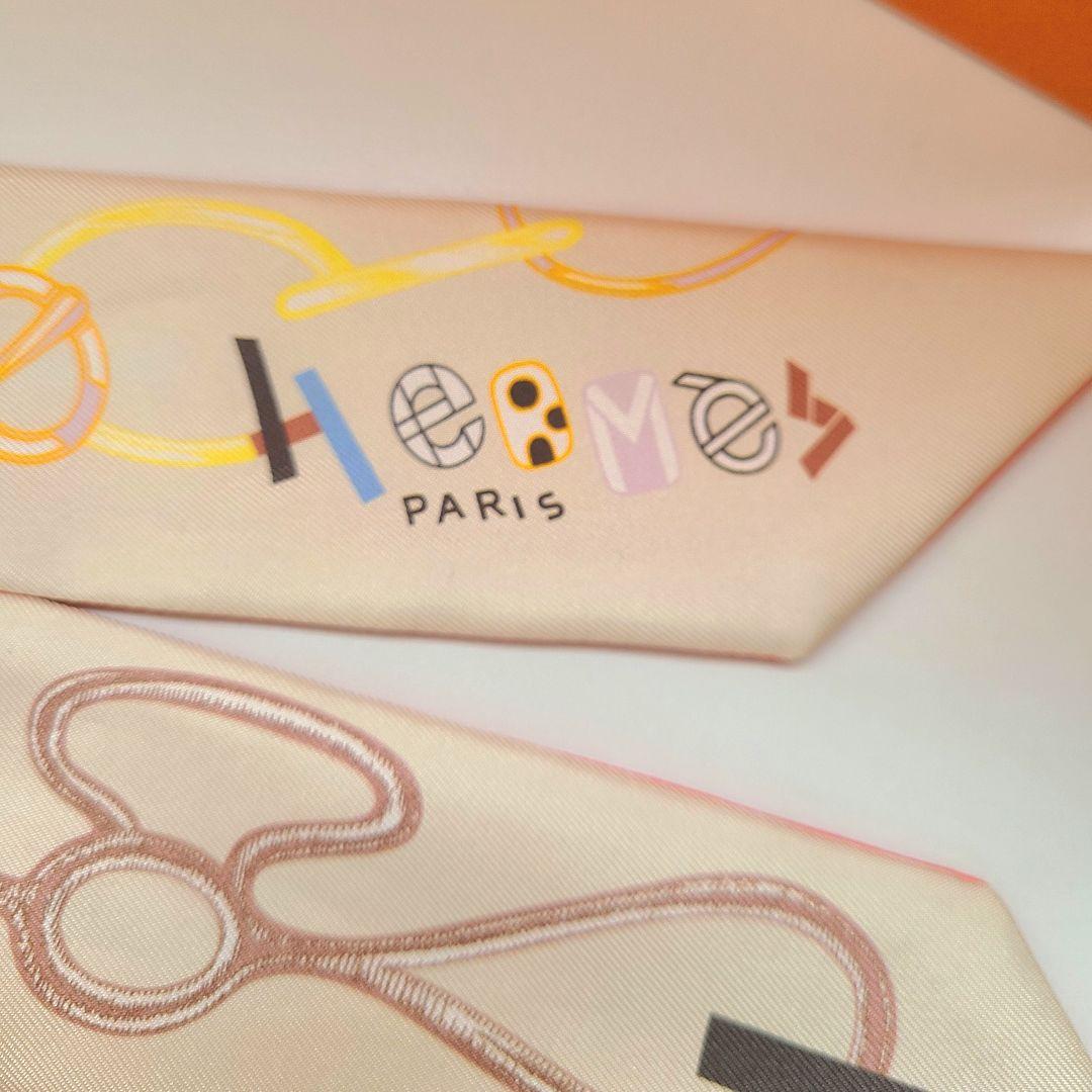 HERMES エルメス ツイリー ド レ ブックル