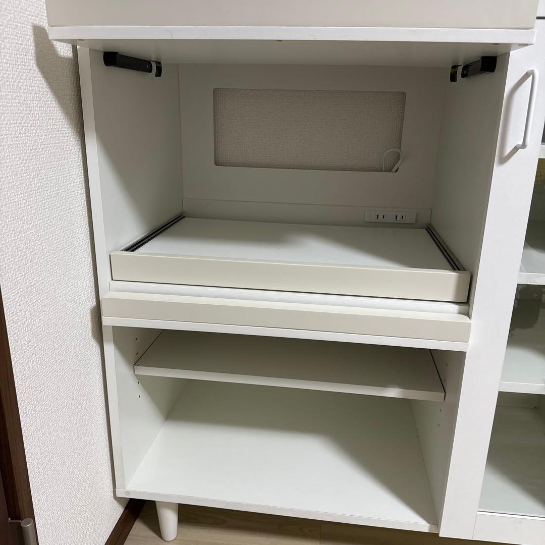 キッチン収納　北欧　フラップ付きキャビネット食器棚