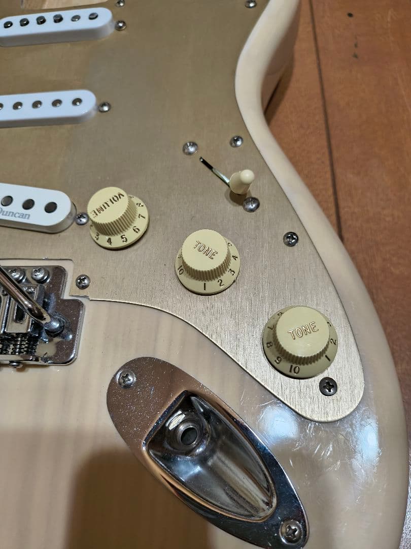 Seymour Duncan搭載エレキギターアッシュボディ