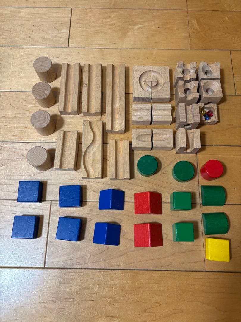 cugolino 知育玩具 木製ブロック