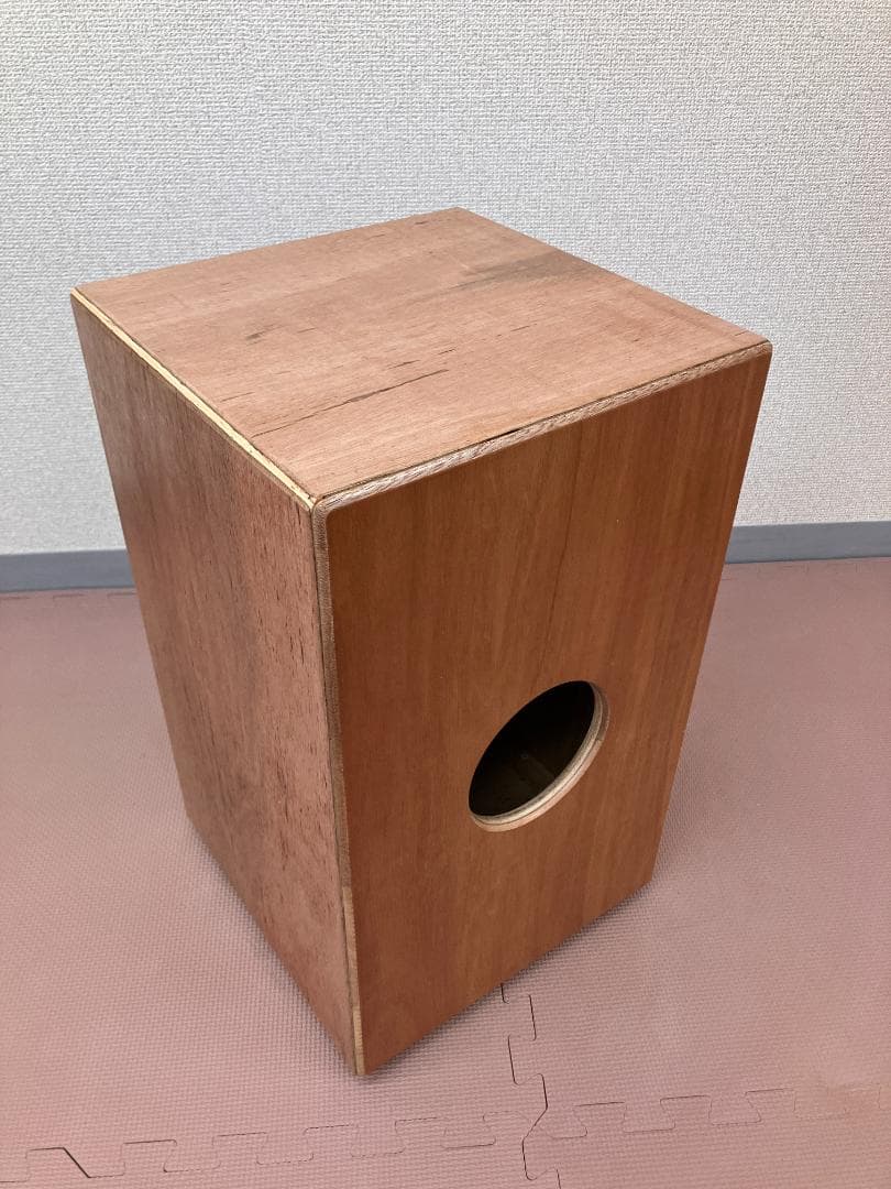 カホン（ケース付き）（ハンドメイド、スナッピー、ゴム足付き）