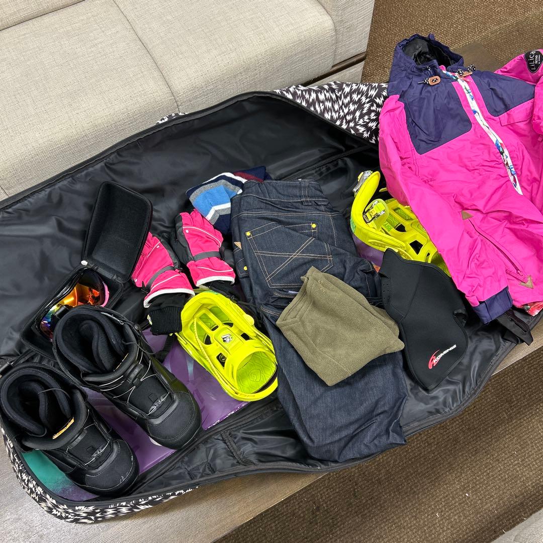 このままゲレンデへ！スノボ、ウェア一式【レディース】Mサイズ位、K2&サロモン