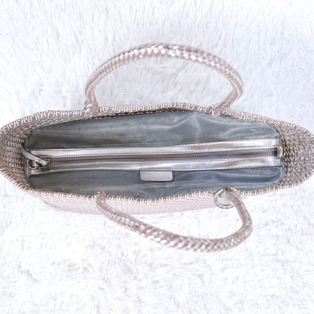 美品✨アンテプリマ イントレッチオ パウダリーピンクシルバー インナーバッグ付
